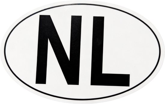 Een NL-sticker, wit ovaal met zwarte letters